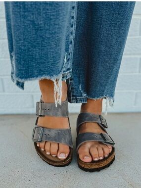 NWT BIRKENSTOCK Arizona Oiled Leather Soft Footbed Sandals